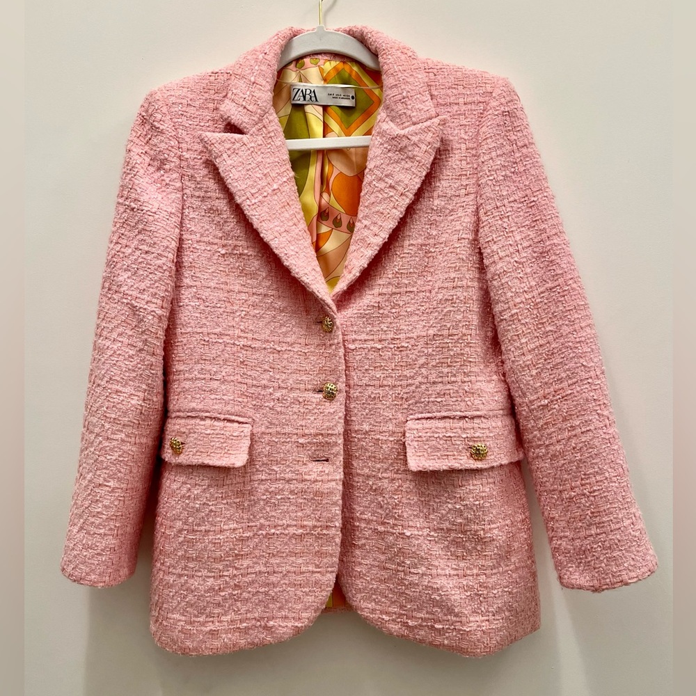 Zara Women’s Faux Tweed Blazer